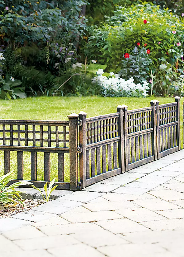 photo-hero-15 pack of 4 bronze effect fence panels~91e588frsp col bronze